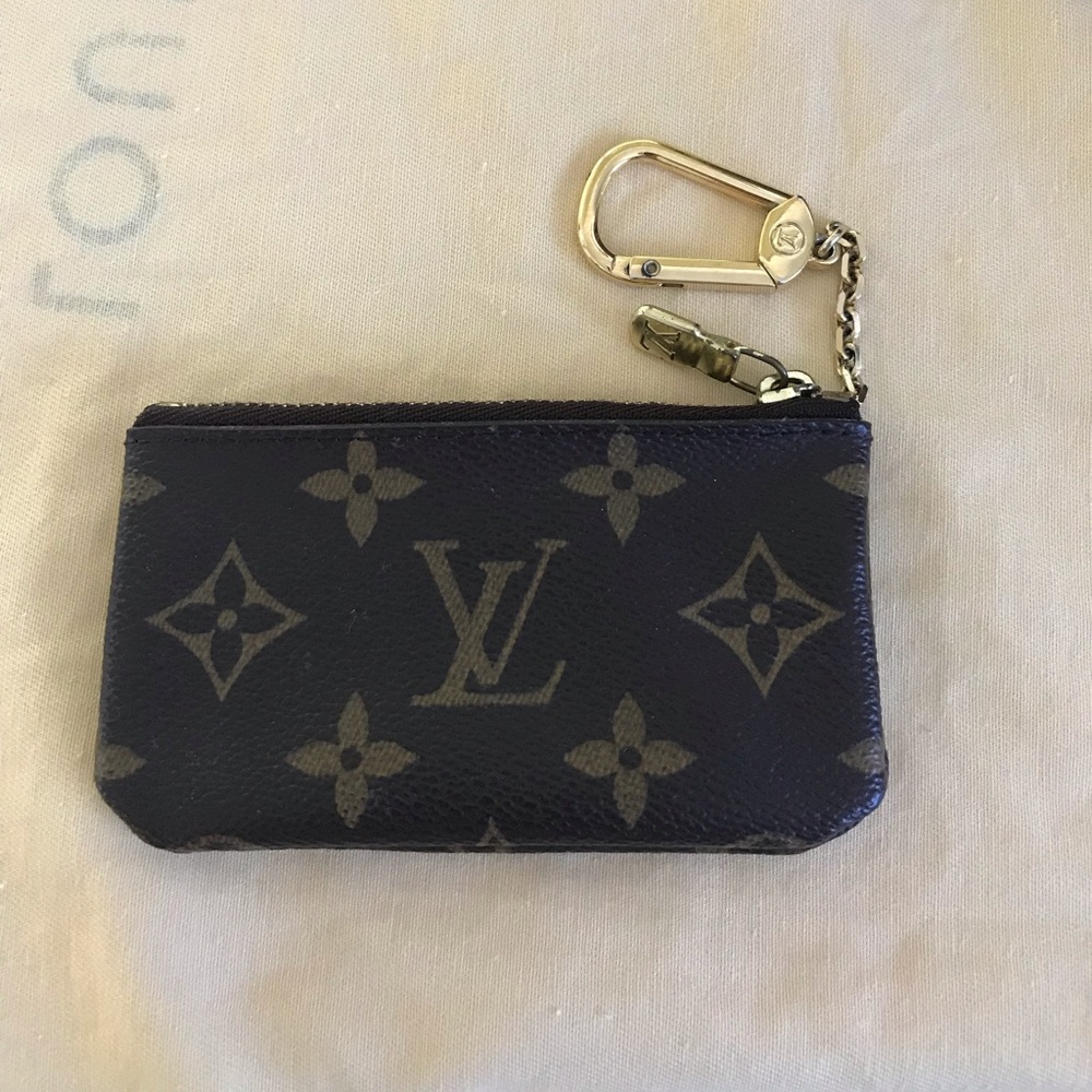 Louis Vuitton Monogram Key Cles